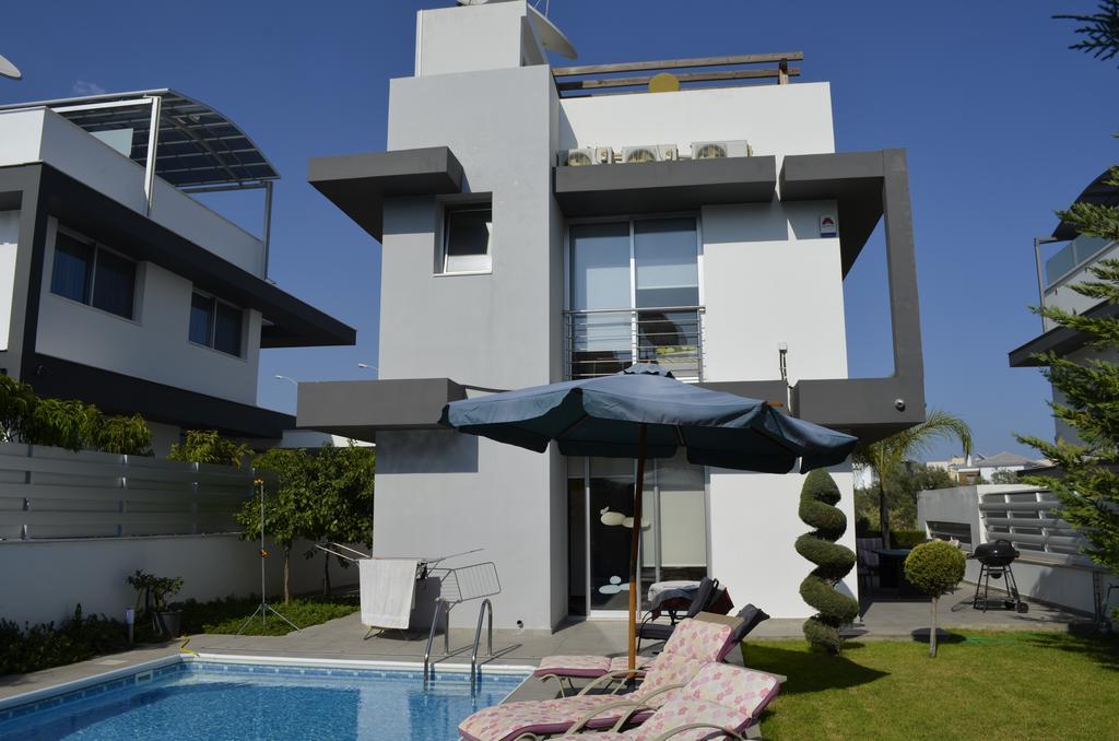 Fleur De Mer Villa In Hi-Tech Style Λεμεσός Δωμάτιο φωτογραφία